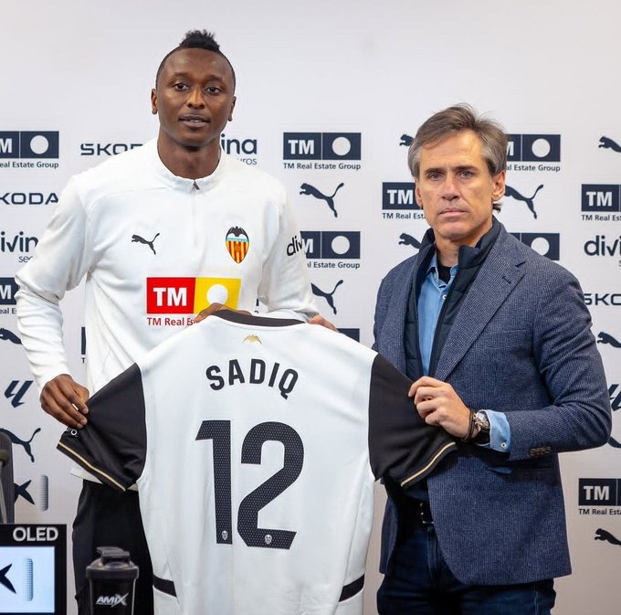 Complete football 247 Super Eagles forward Sadiq Umar joins Valencia CF on loan from Real Sociedad