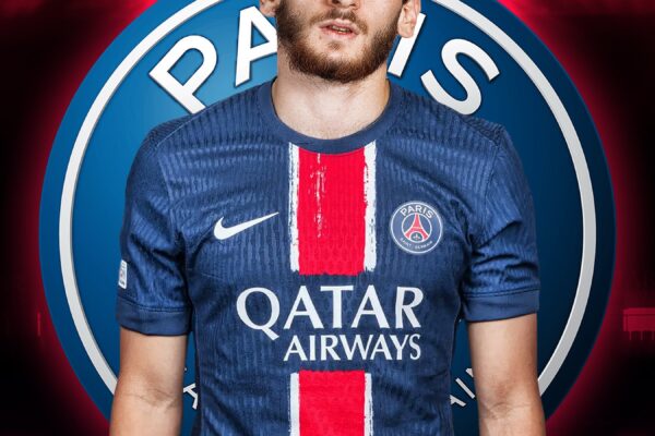 Complete Football 247 Paris Saint-Germain Announces the Signing of Khvicha Kvaratskhelia