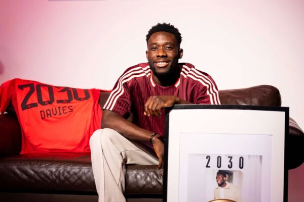 Alphonso Davies Commits Future to FC Bayern Munich Complete Football 247 Alphonso Davies Commits Future to FC Bayern Munich with Contract Extension Until 2030